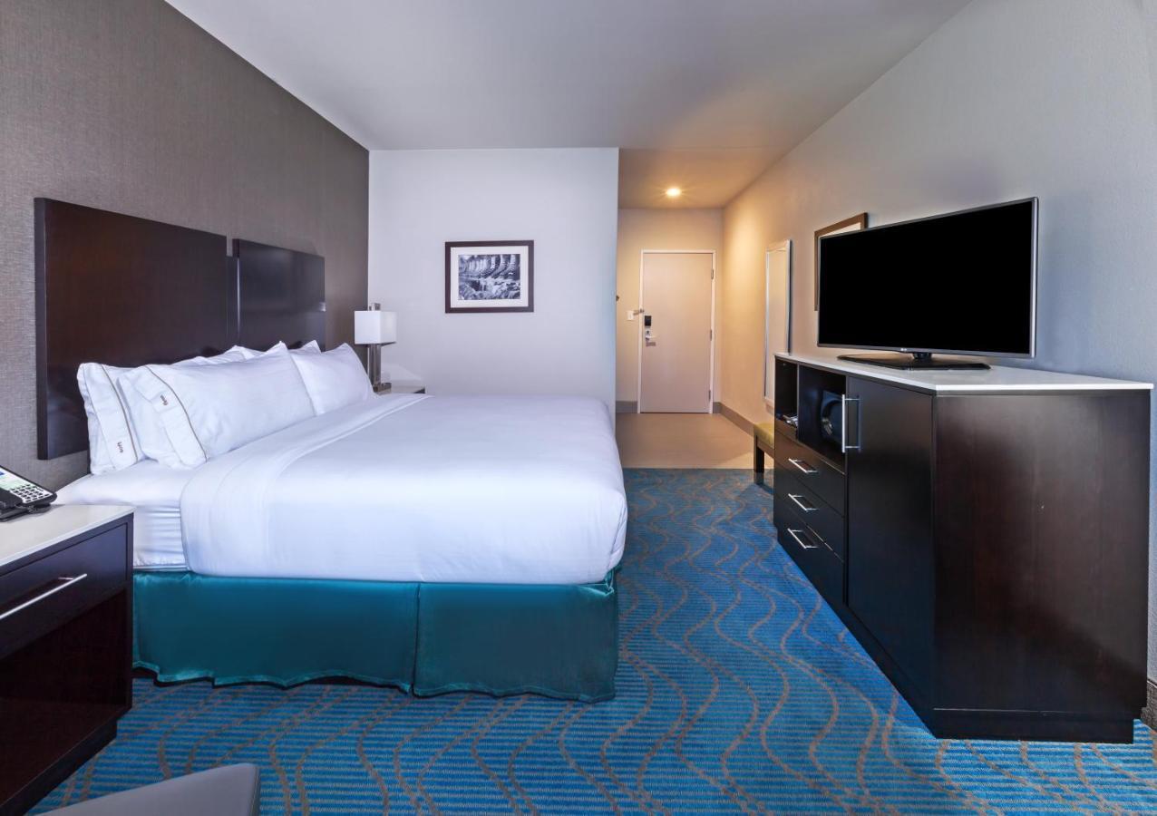 Holiday Inn Express And Suites Killeen-Fort Hood Area By Ihg Bagian luar foto